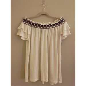 Signature Studio Off Shoulder Ruffle Sleeve Top